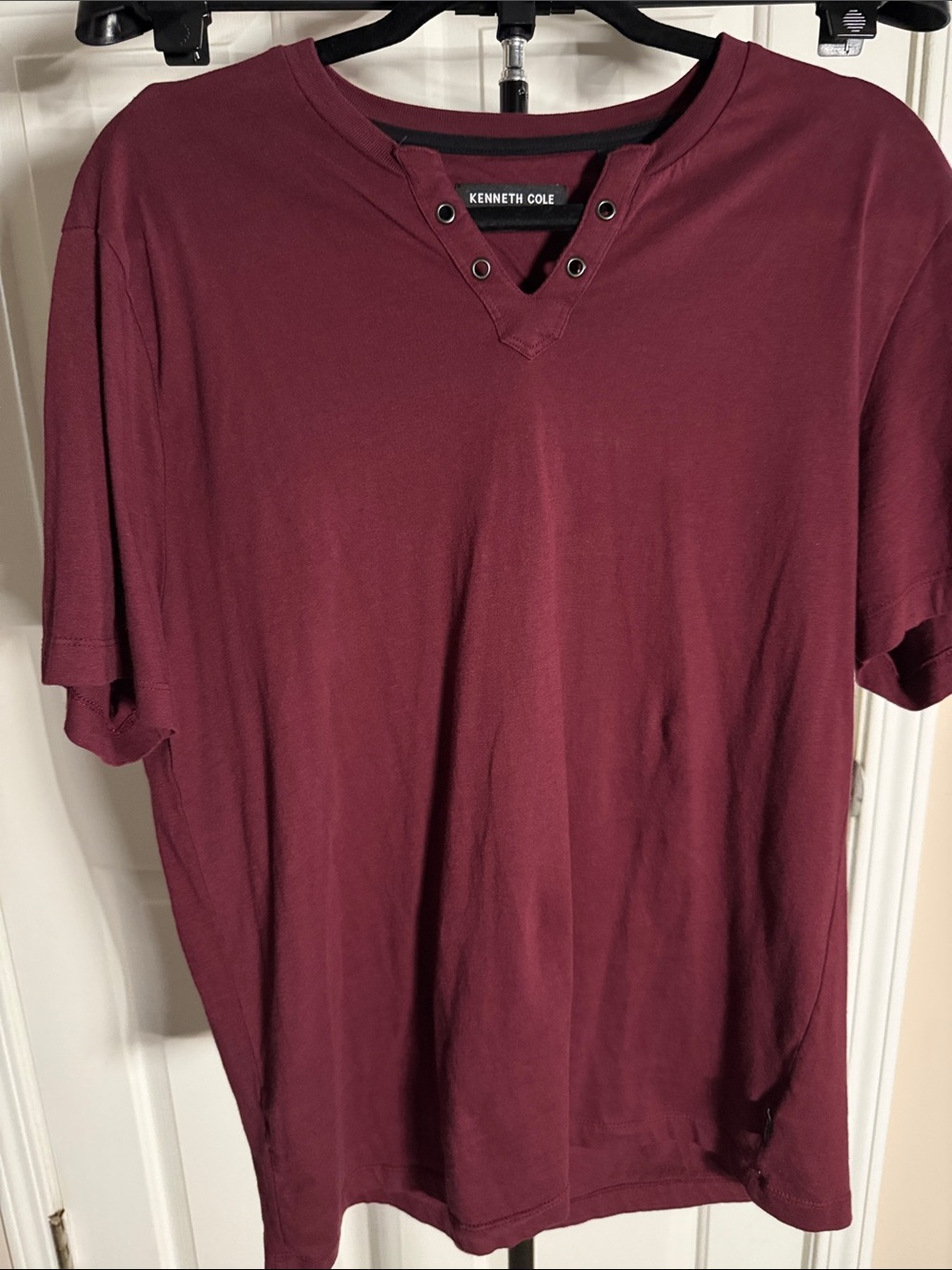 Kenneth Cole Men’s Maroon Short-Sleeve V-Notch Tee with Grommet Detail